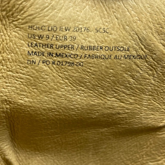 OluKai Holo Lio II Boots - Picture 8 of 10